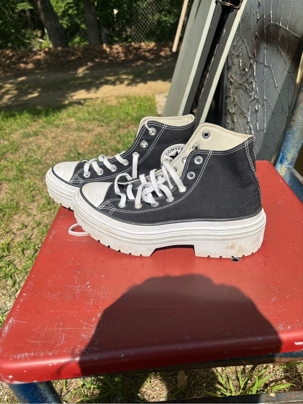 Converse Black and White Platform High-Top Sneakers women’s size 7